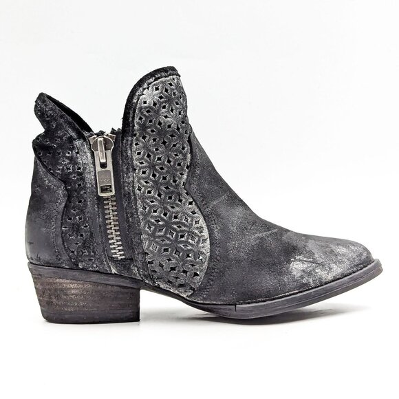 Circle G Women Distressed Black Leather Lasercut Western Cowboy Boots sz 8 - Picture 7 of 11